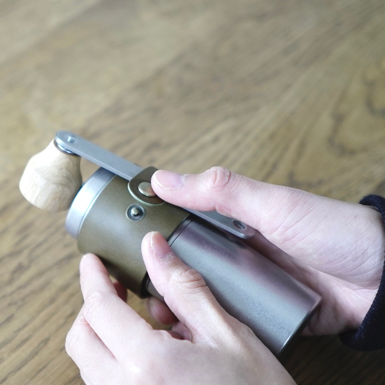 VINTAGEINOX コーヒーミル レザーグリップ